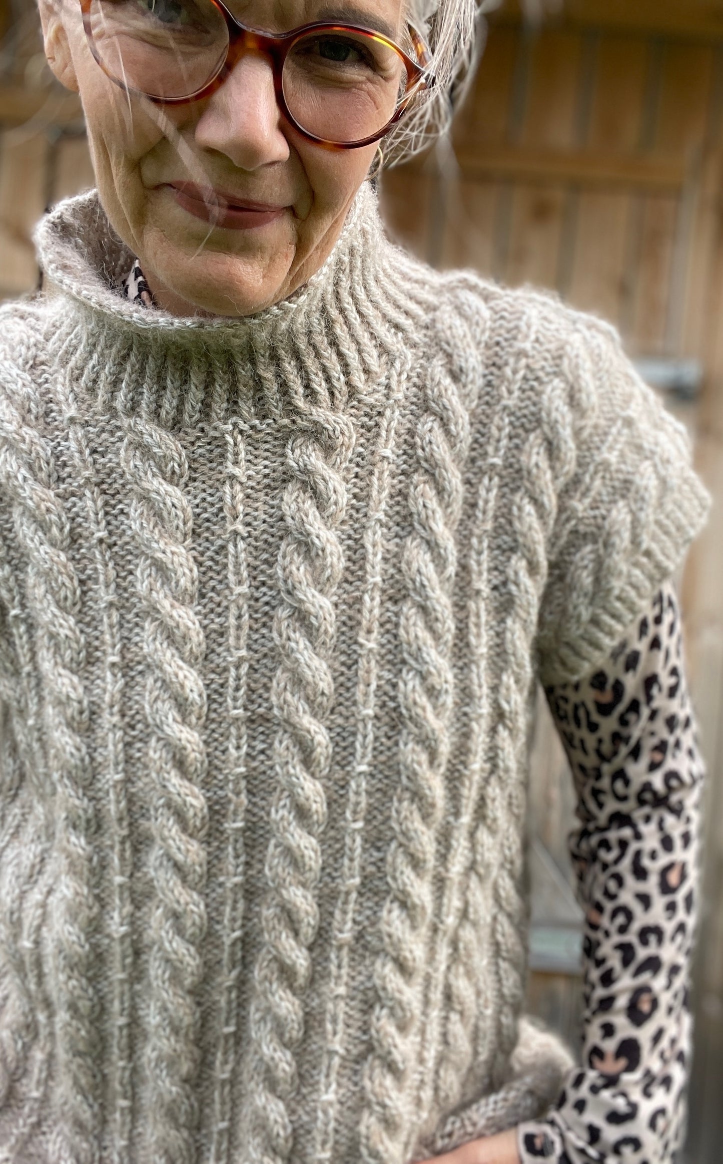 Pattern - Cable Slipover / FletteVesten